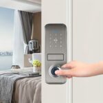 Puerta Electrónica Inteligente TUYA con Huella Digital - Cerradura Multifunción, Fácil Instalación